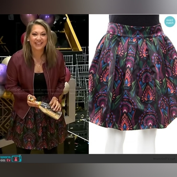 Alice + Olivia Stora Pleated Pouf Skirt | Ombre Deco Print | Size 2 NWT - Picture 4 of 13